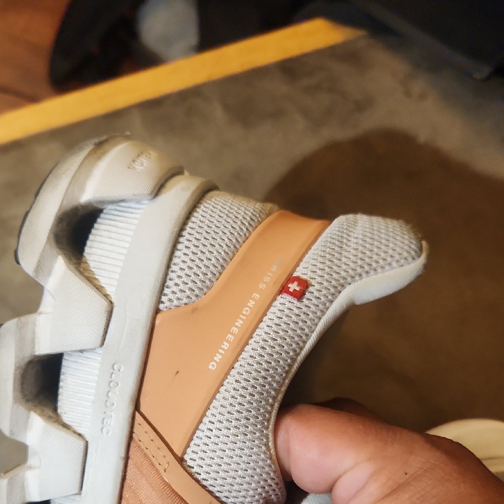 On Running Women's Cream and Tan Sneakers - Picture 6 of 7